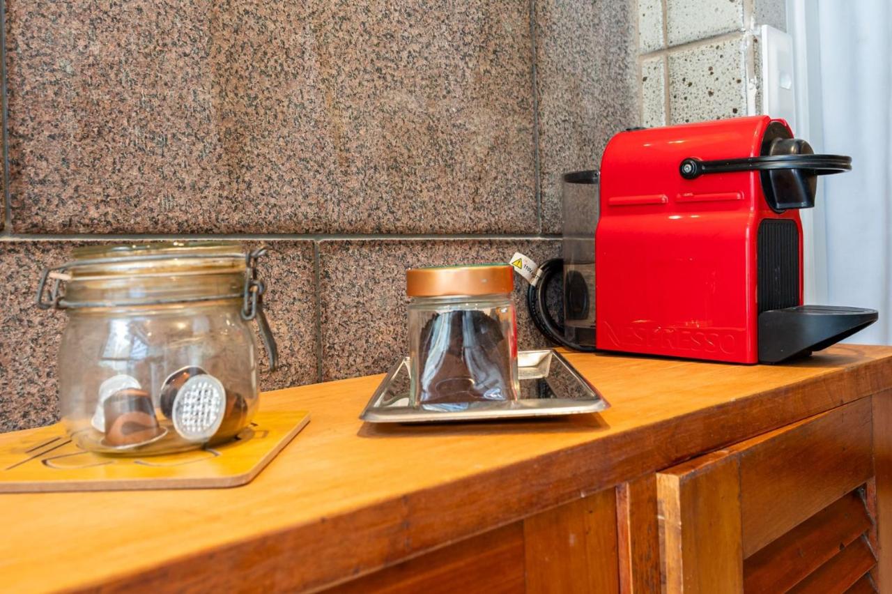 Swimming pool, sauna, and gym on Arpoador - 5