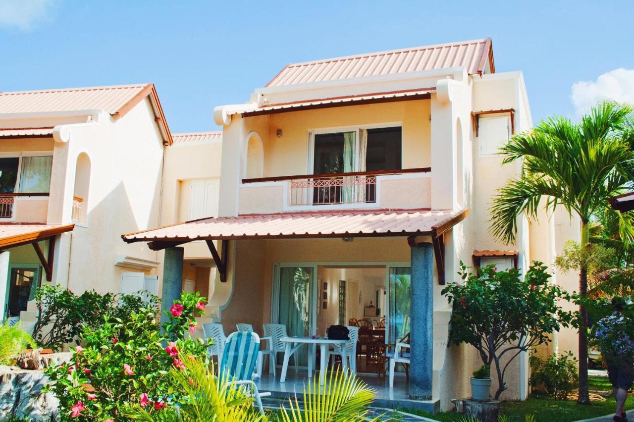 Seafront Duplex Self Catering in Grand Gaube - 2