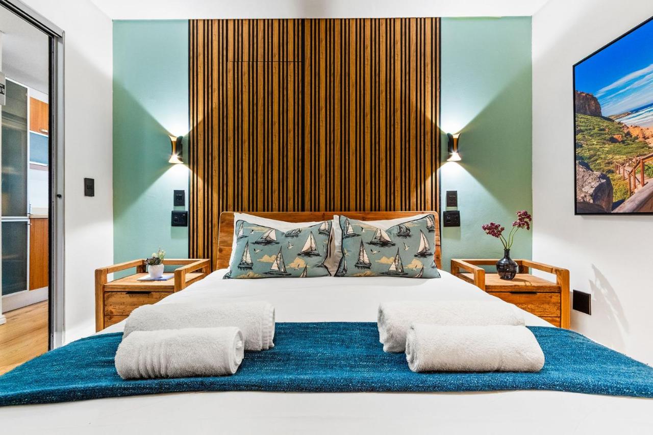 Greenmarket Place 503 - 2