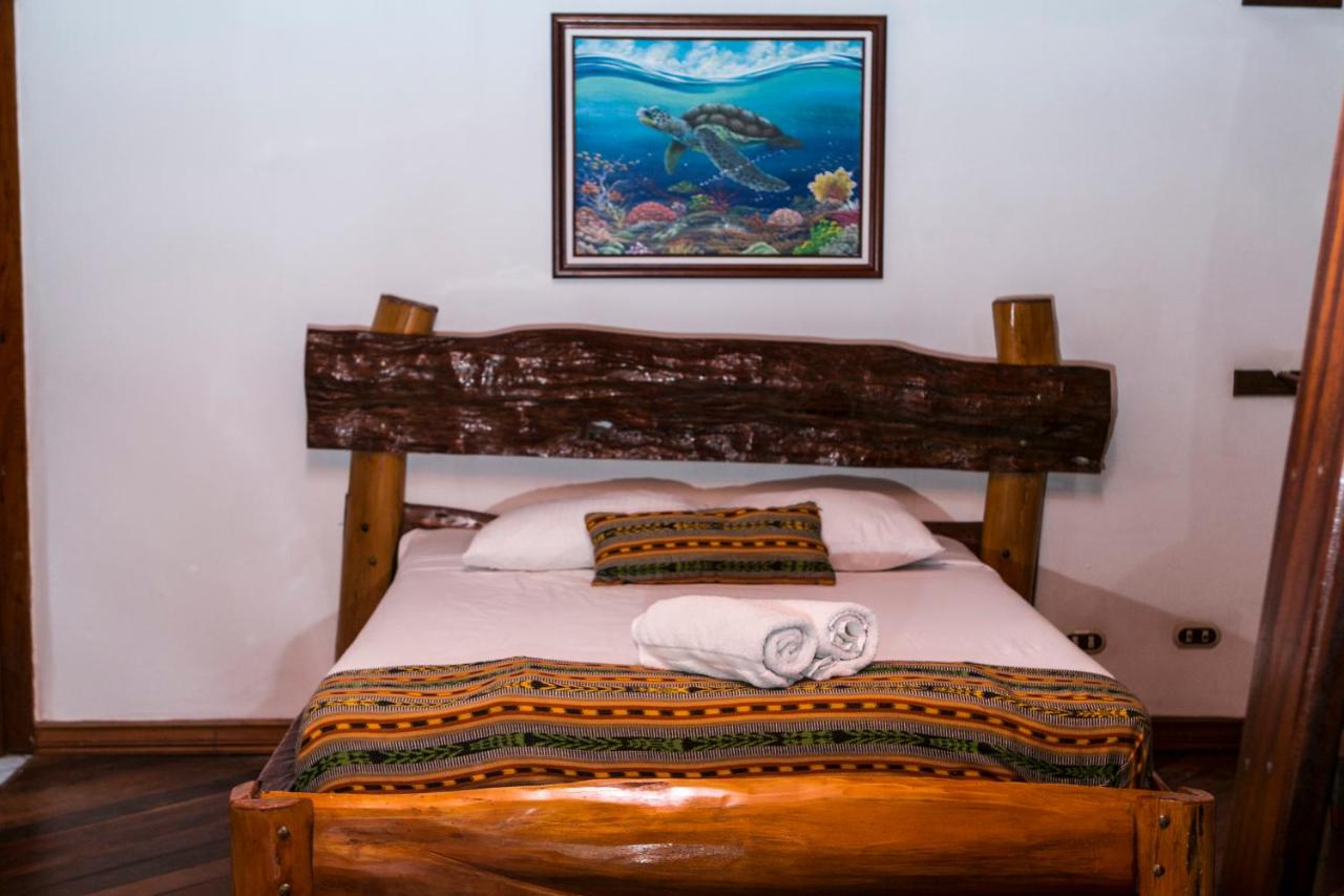 Hotel La Isla Inn photo