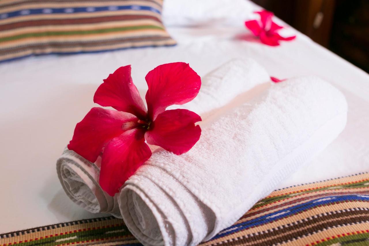 Hotel La Isla Inn photo