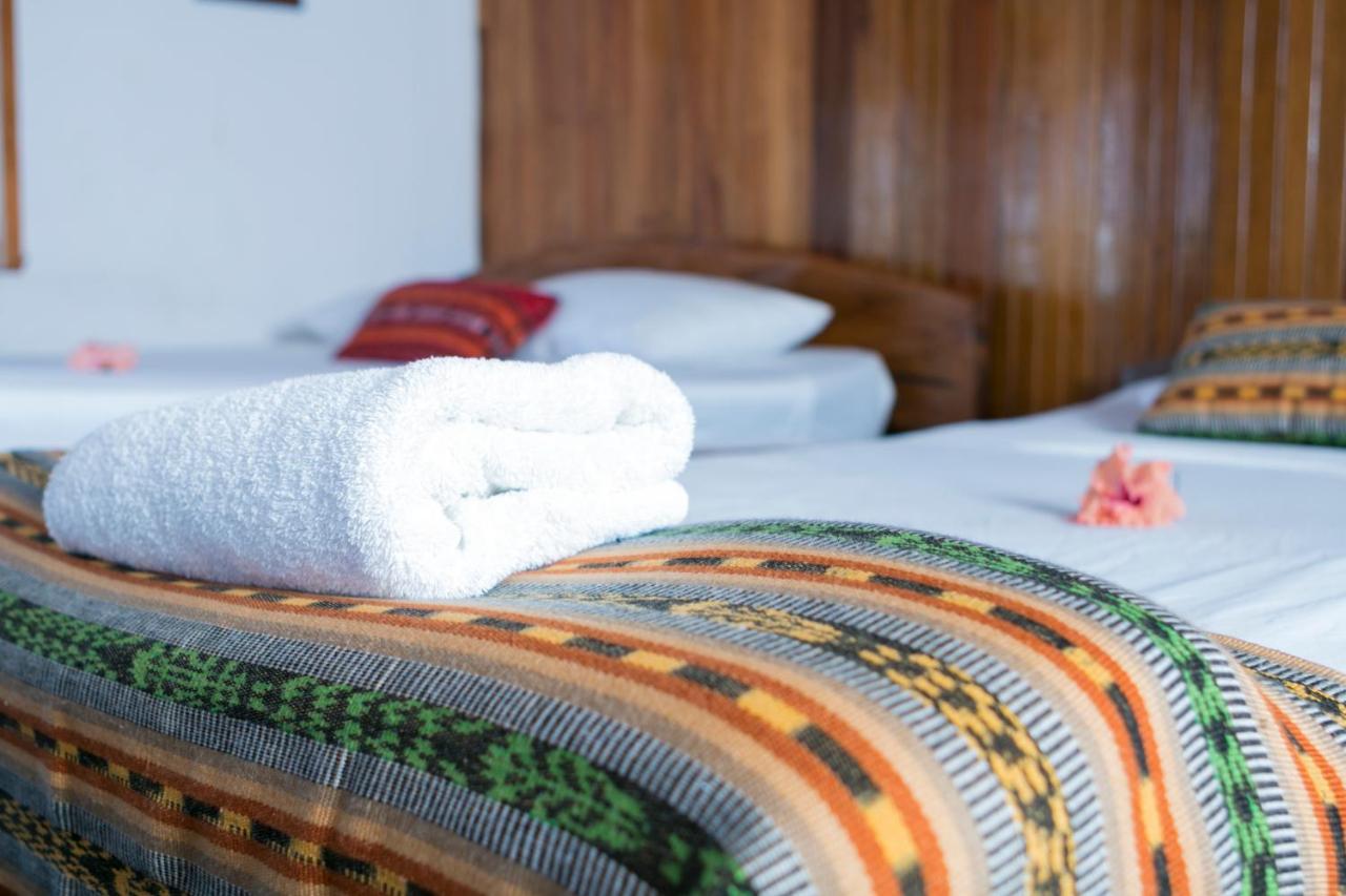 Hotel La Isla Inn photo