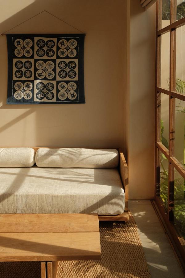 Calista Studios EMPAT Design-Forward 1BR Loft in Uluwatu Jungle 10 minutes from beaches - 2