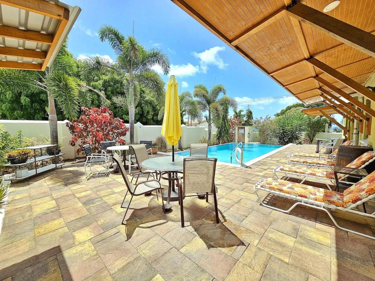 Gloria's Retreat 3Bed 4Bath AC Pool WiFi BBQ - 4