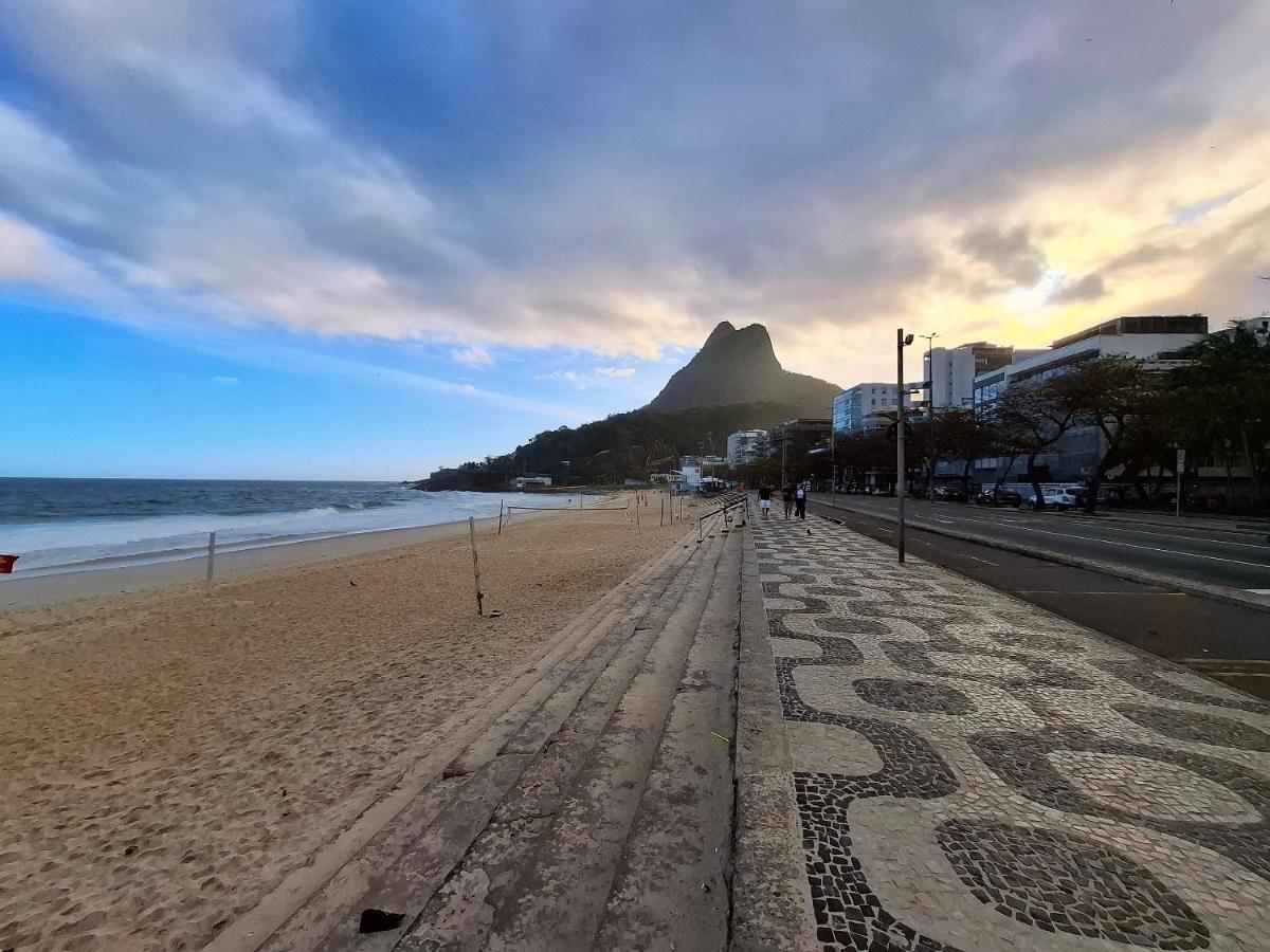 Leblon: Beach, Pool and Garage | 4 Guests - 4