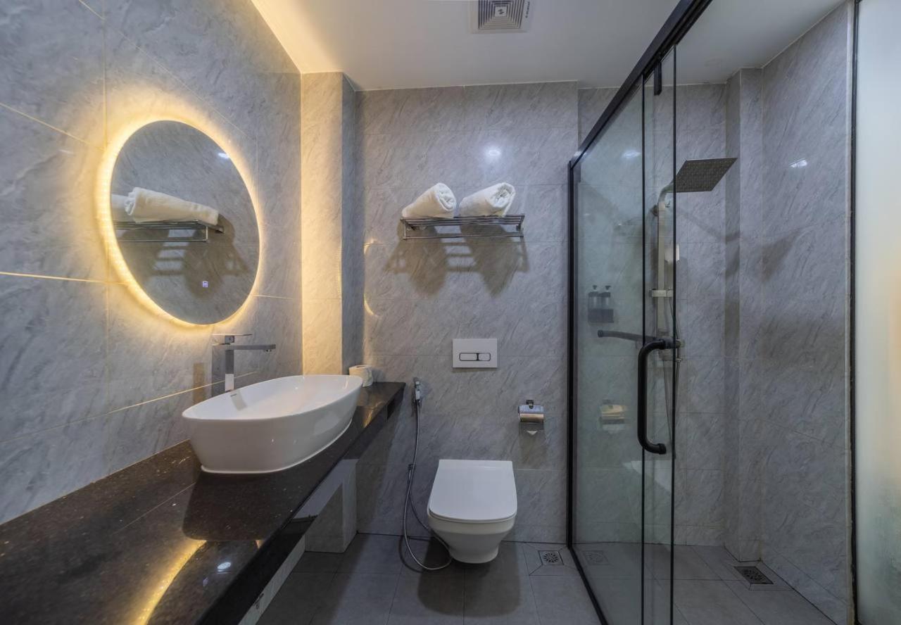 Kirulhiya Omadhoo - Live the Island Dream - 3