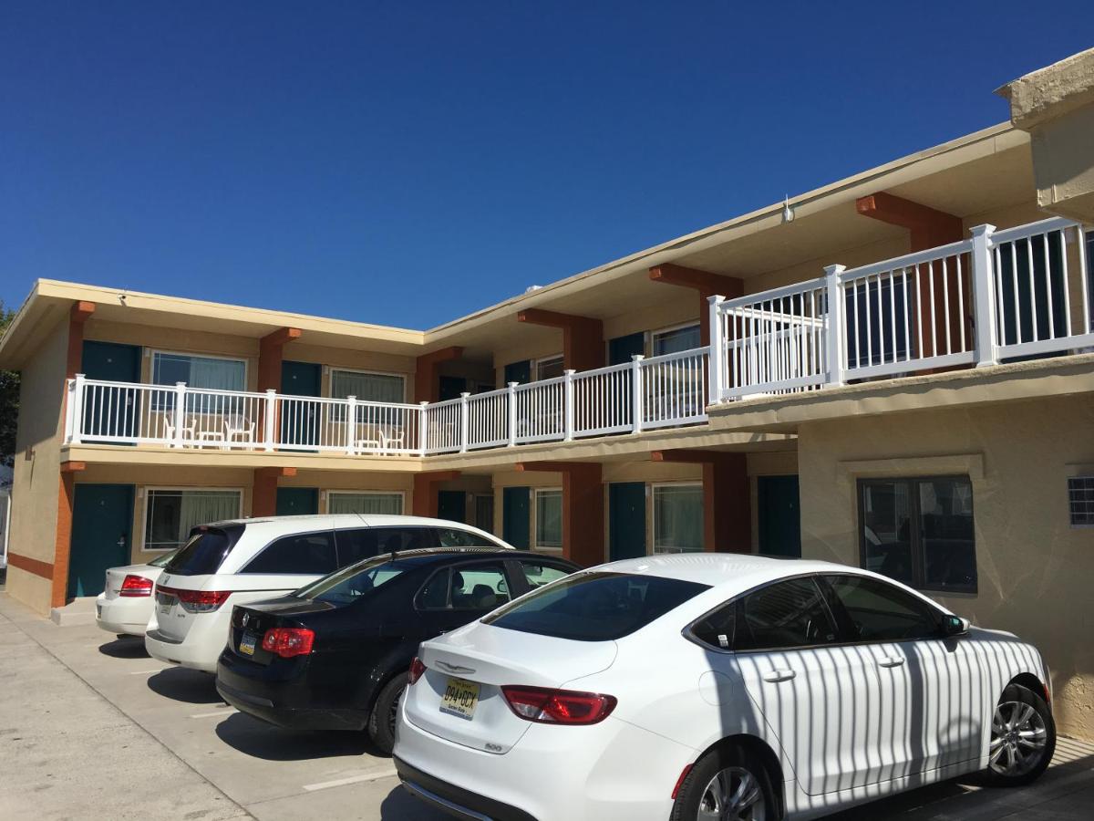 Seahorse Inn — photo 7