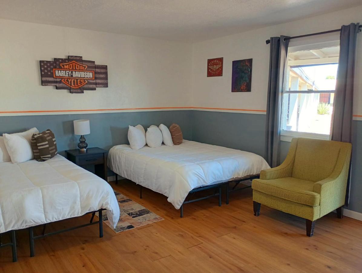 Rose's Motel — photo 21
