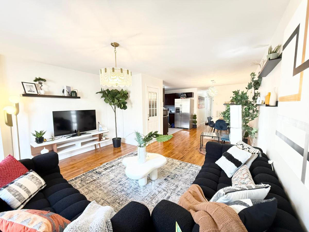 Luxury 3BR 2BA Retreat NYC Getaway Free Parking