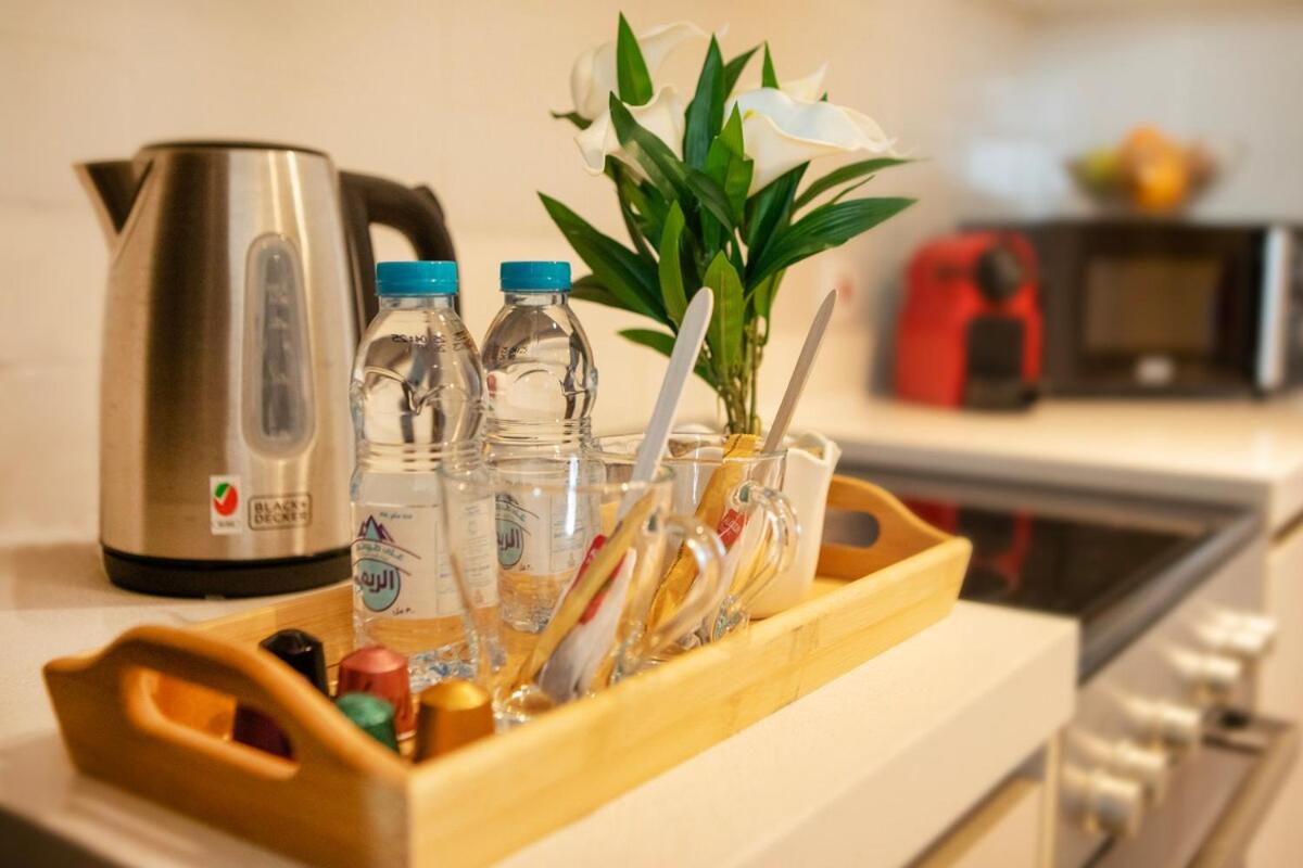 Chic Yas Stay, F1, Ferrari, Sea World Yas Island - 2