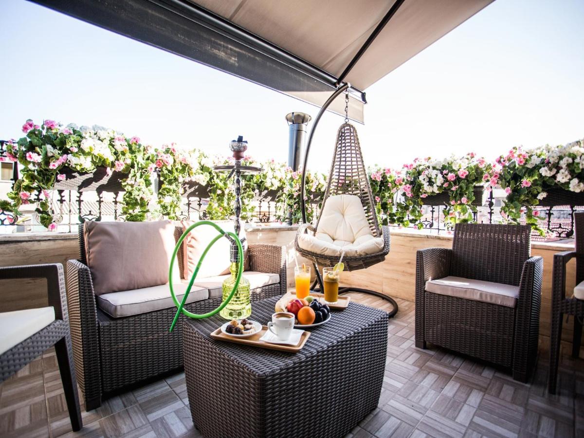 Bonne Sante Hotel - 4