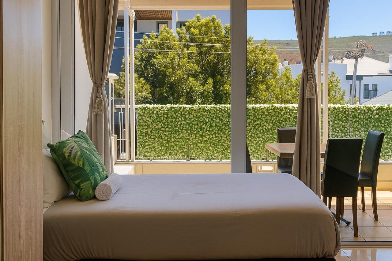 SweetStay - Kloof Street - 4