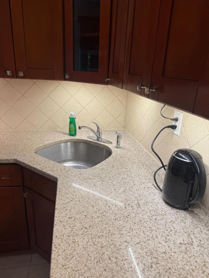 Ocean Side Apartment Beach - 3