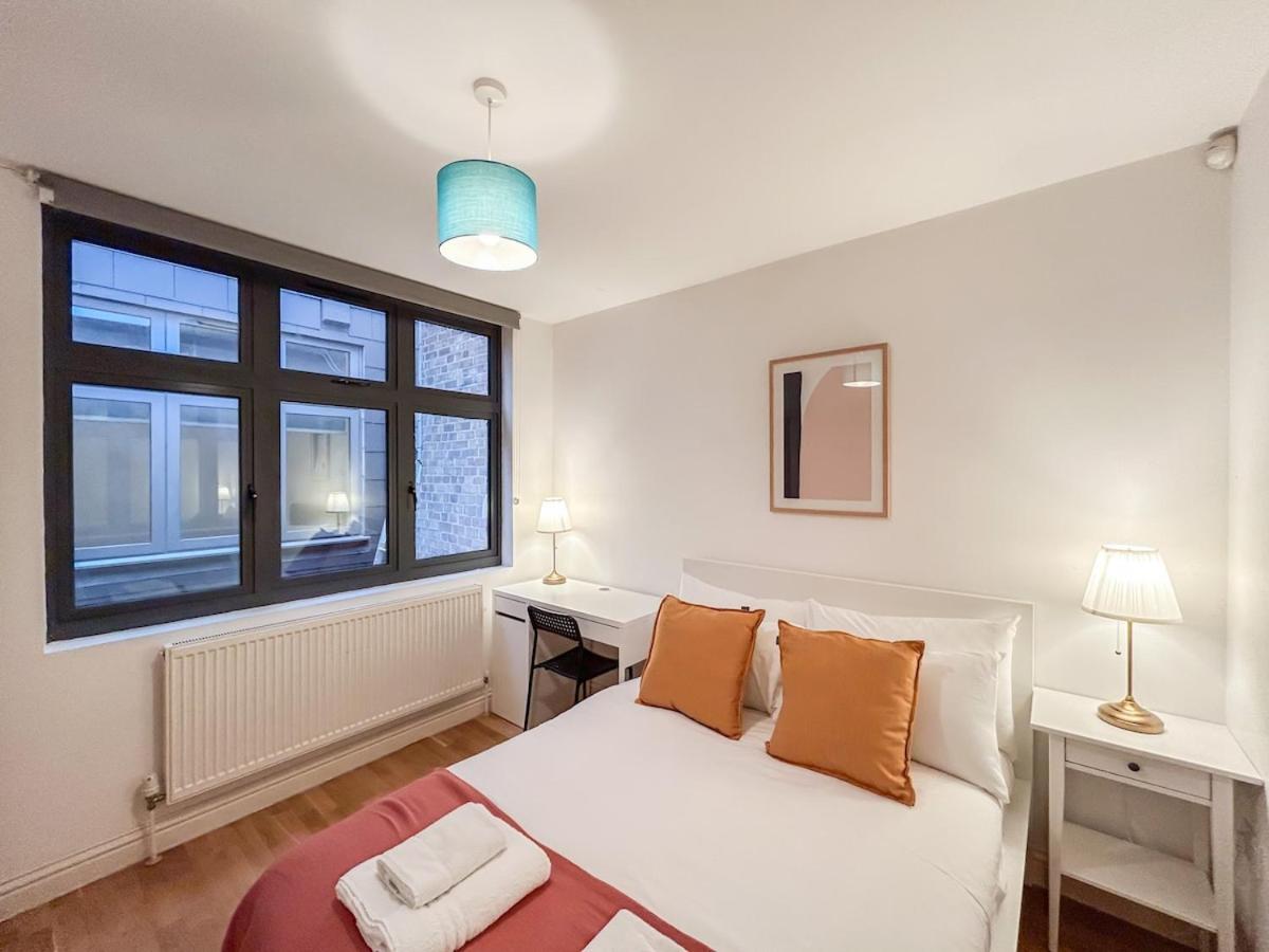 Stylish Camden Apartment C2 - 2