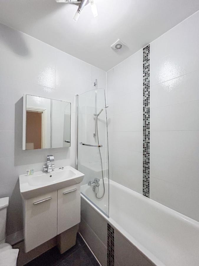 Stylish Camden Apartment C2 - 3