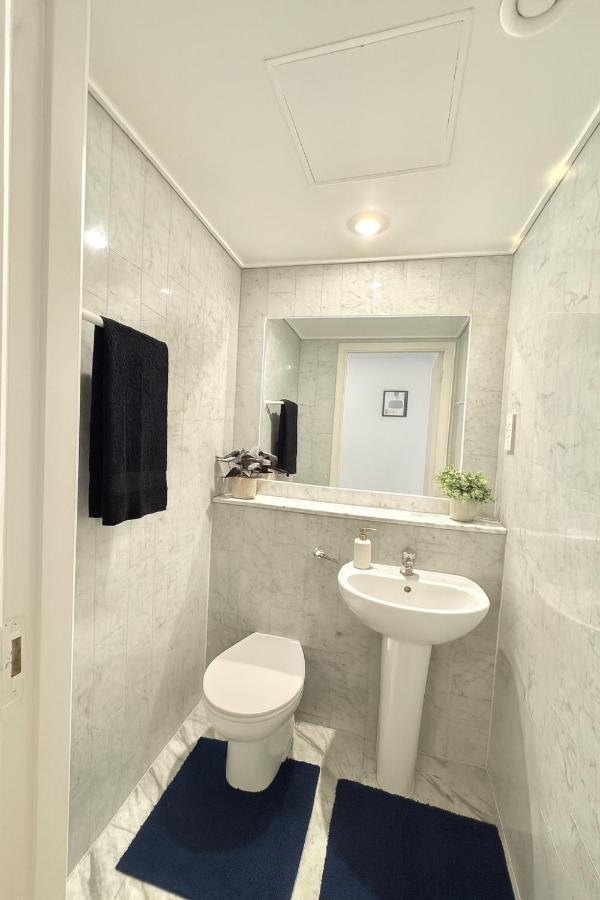 Pandanest Maison by the Water - 2