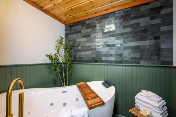 Little Creek Cove Beach Resort — photo 10
