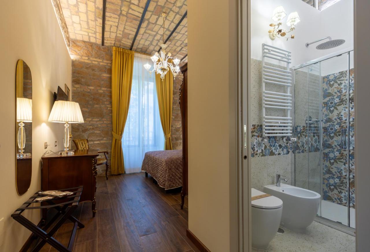 Queens Home In Rome - 3