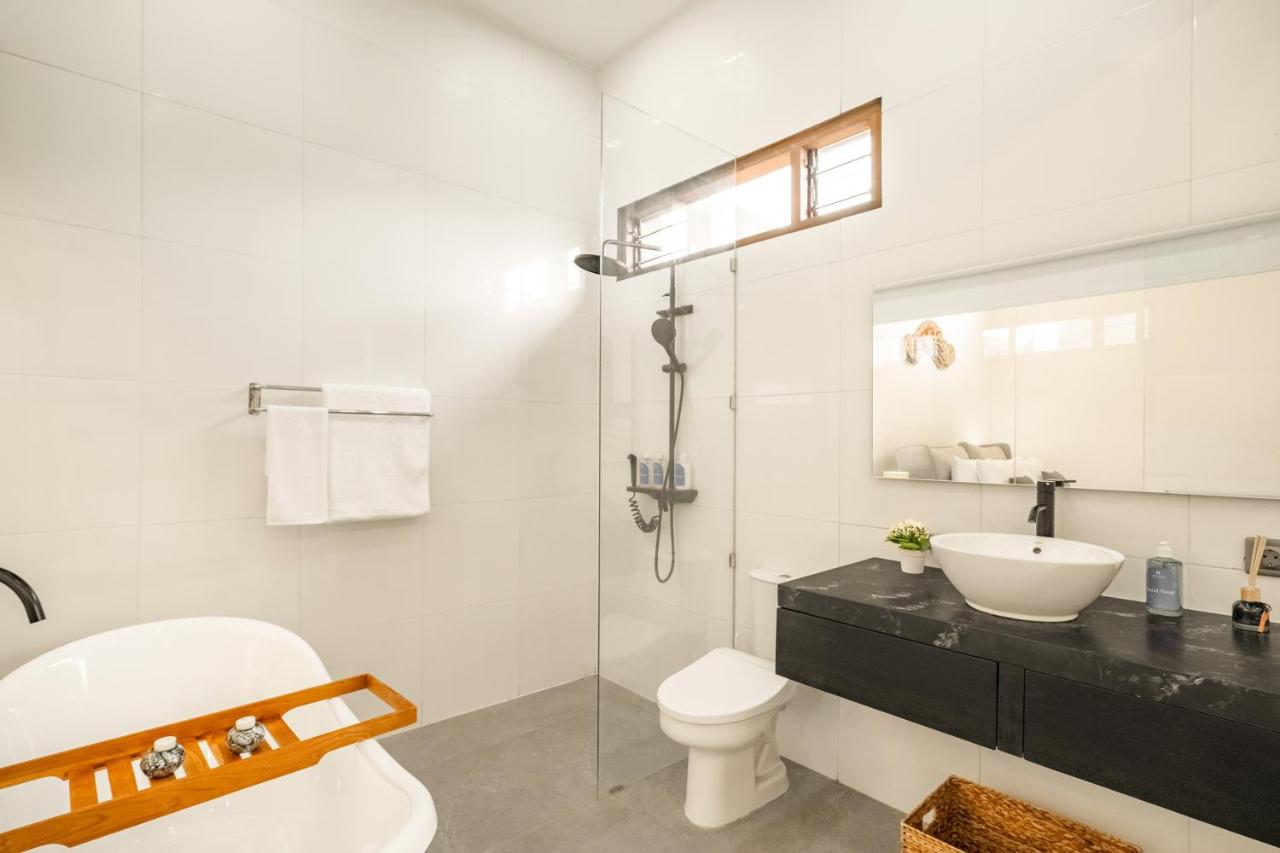 Swarna Mandapa - Luxury Authentic Art Villa in Uluwatu - 3