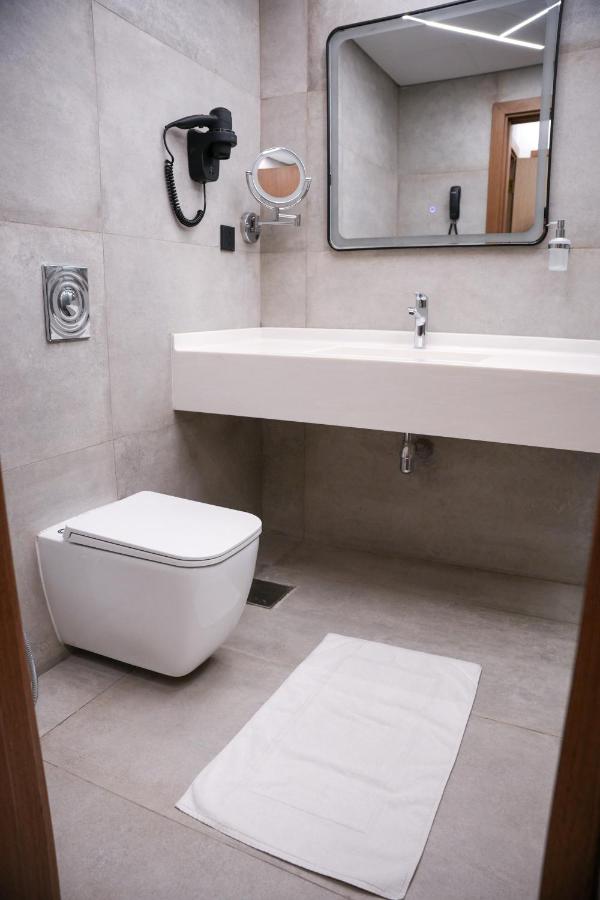 Grand Continental Hotel - 5