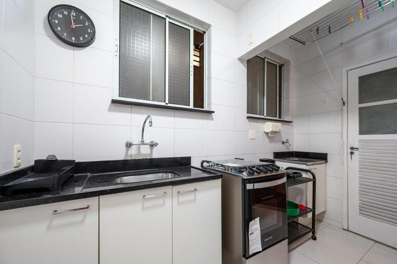 2 bedrooms near Copacabana Beach - 4