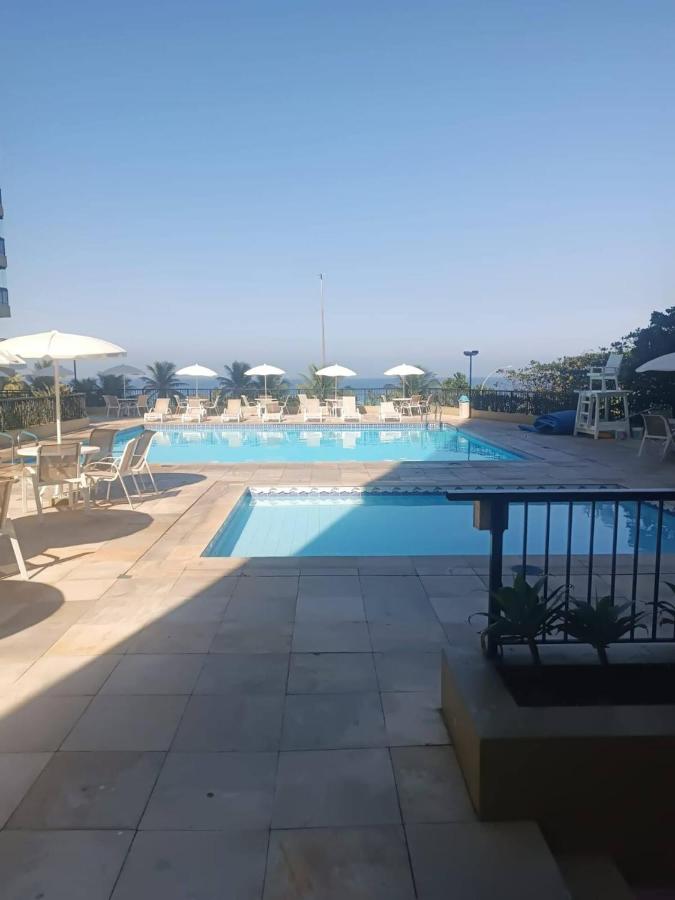 Ap praia da barra Posto 6 - 5