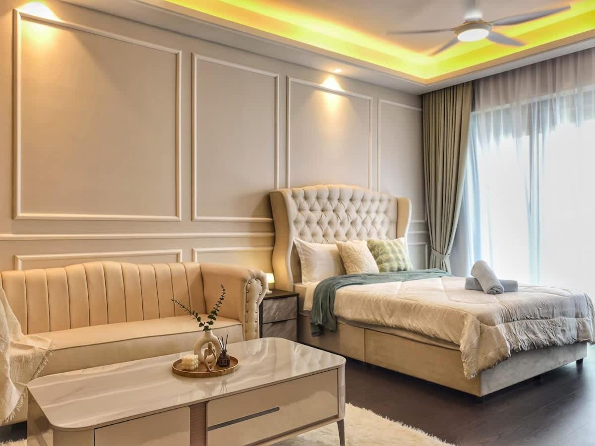 R&F Princess Cove Studio Sea Front CIQ-Singapore - 3