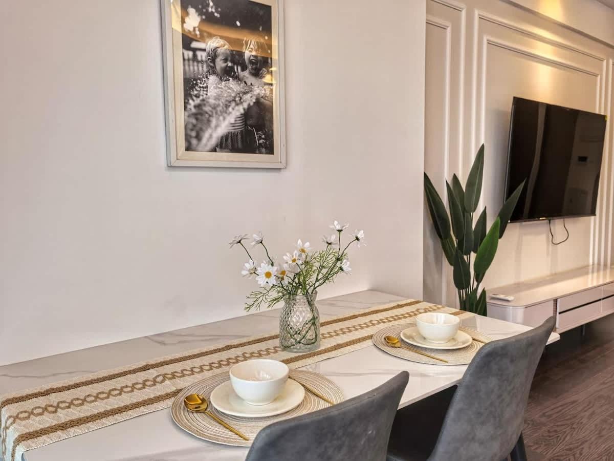 R&F Princess Cove Studio Sea Front CIQ-Singapore - 4