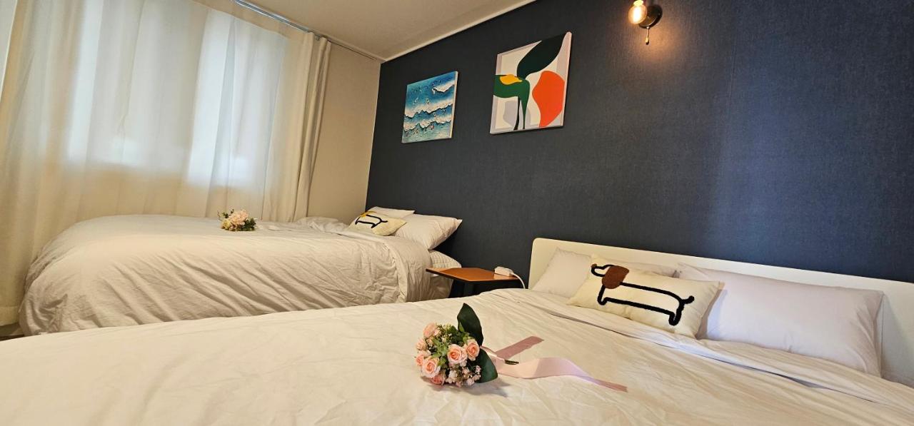 BinsHeim HBC - Aesthetic Stay with Namsan's Best Night view spot Rooftop - 2