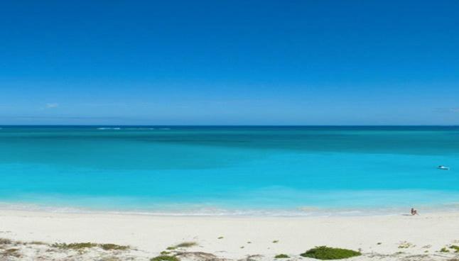 Beach: The Venetian on Grace Bay