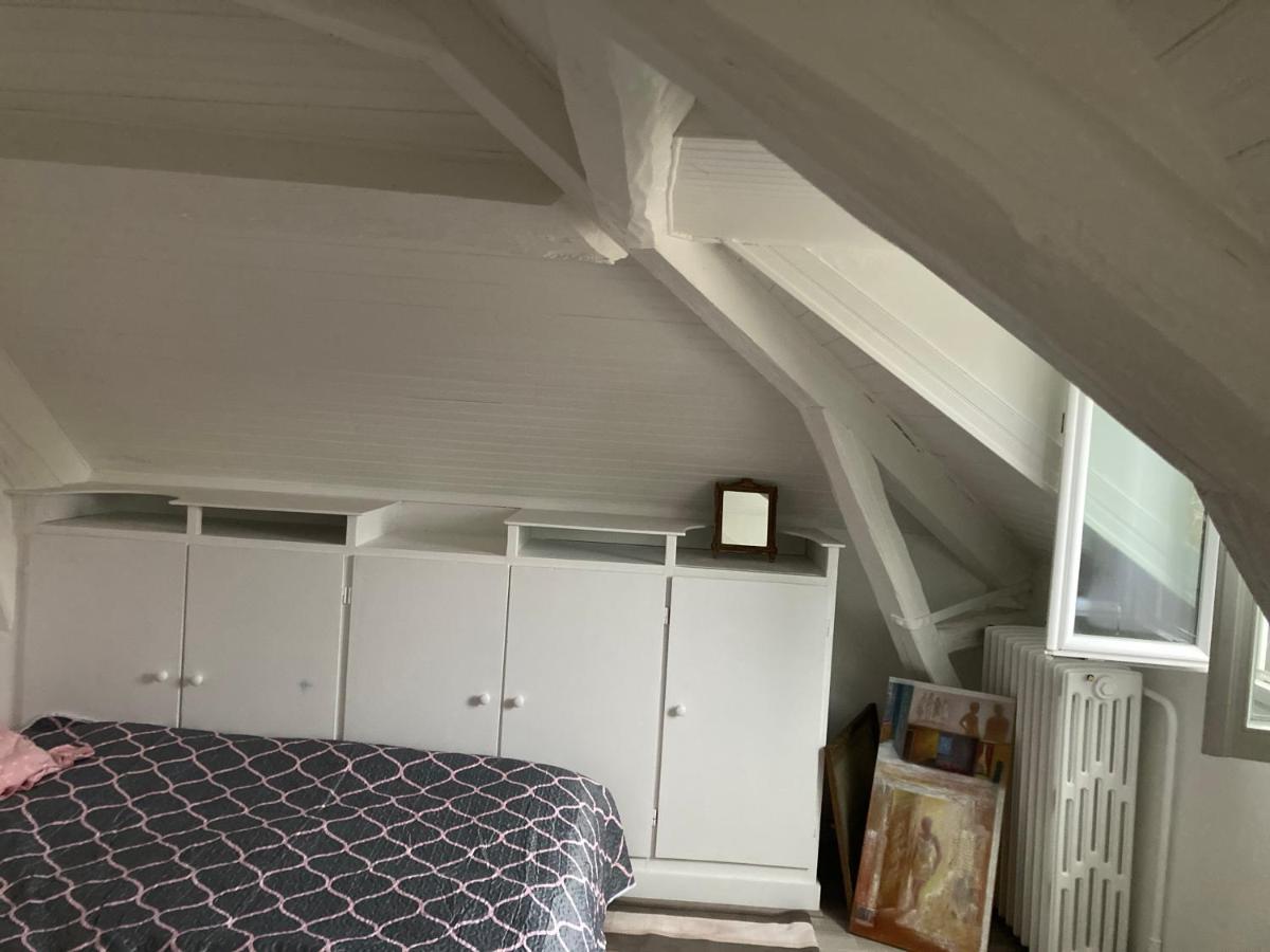 Chambre spacieuse et douillette - 5