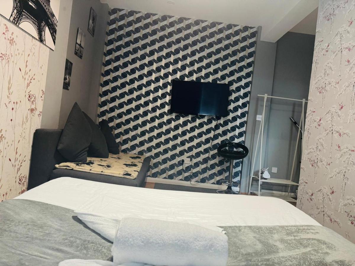 2 Bedroom Flat Kings Cross Station Central London - 2