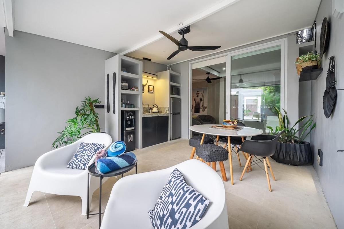 Villa 111 - Romantic 1BR Villa in Batu Belig - 5