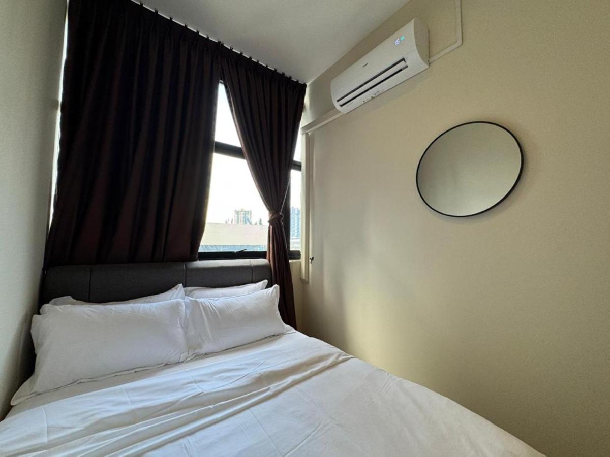 Swing & Pillows - CIQ Johor Bahru