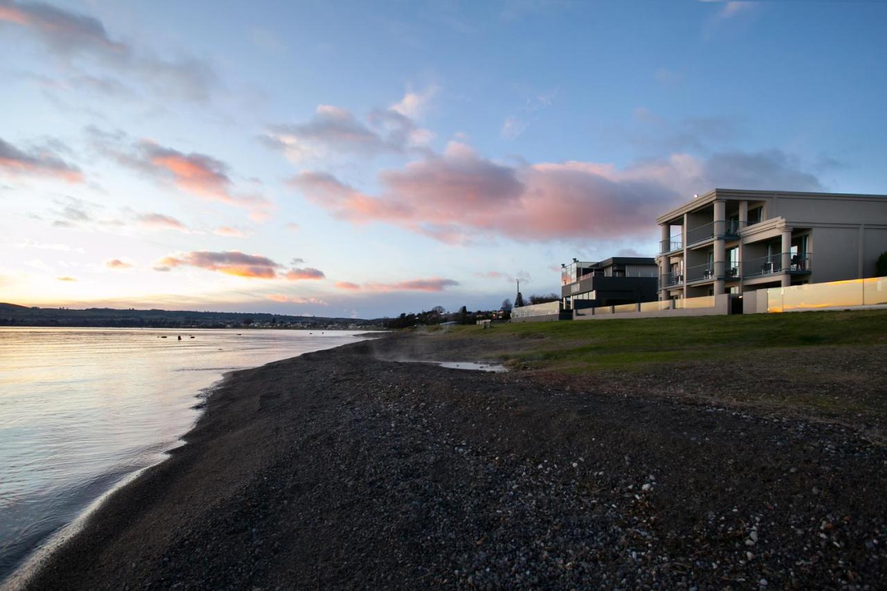Beach: Boulevard Waters Motor Lodge