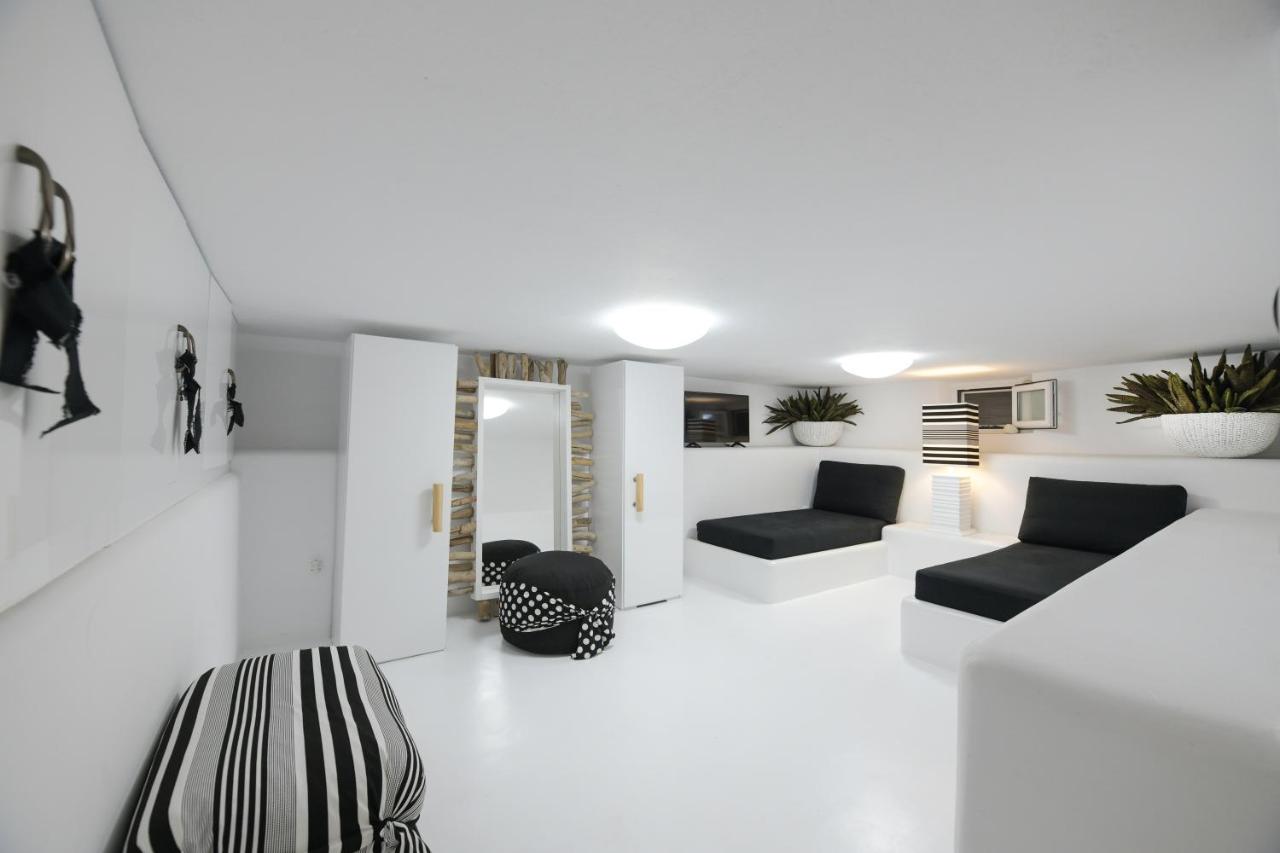 Mykonos Pearl House with Pool In the Heart of Town - 5