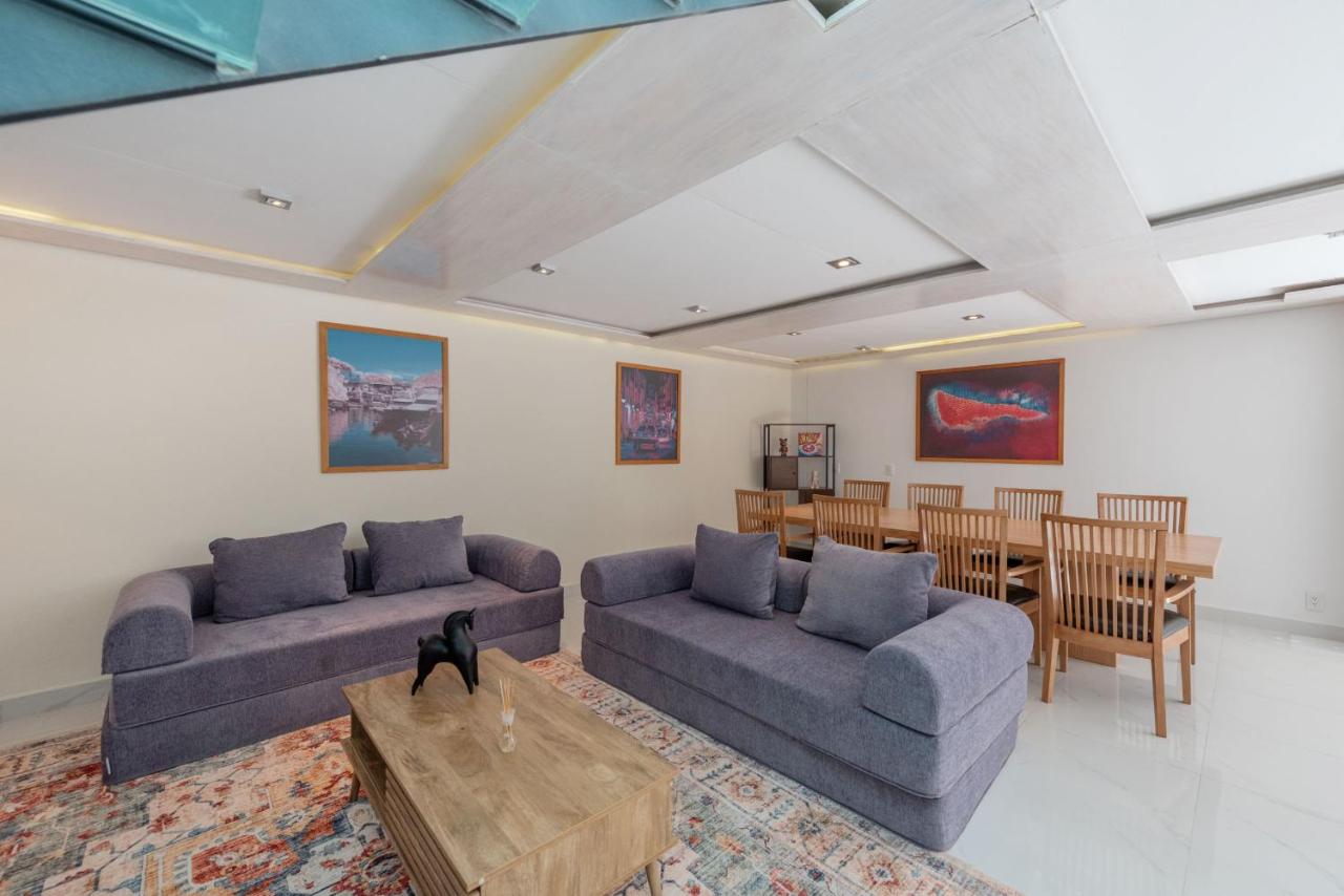 Modern and Luxurious Apartment in Condesa - 2