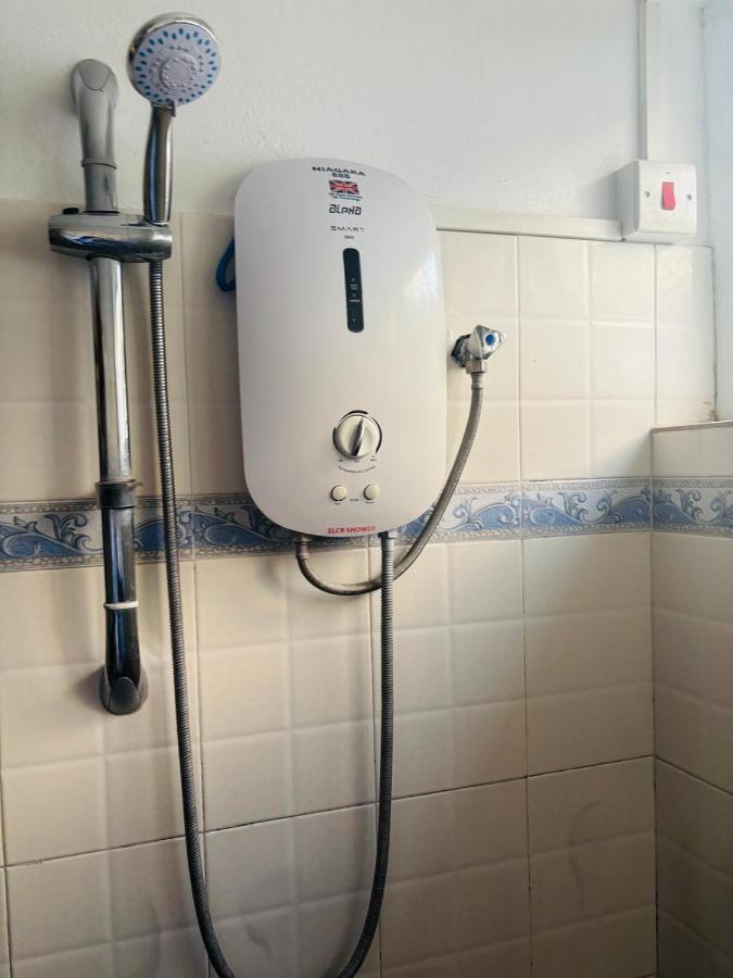 Beachfront two bedroom apartment-perfect sea escape! - 3