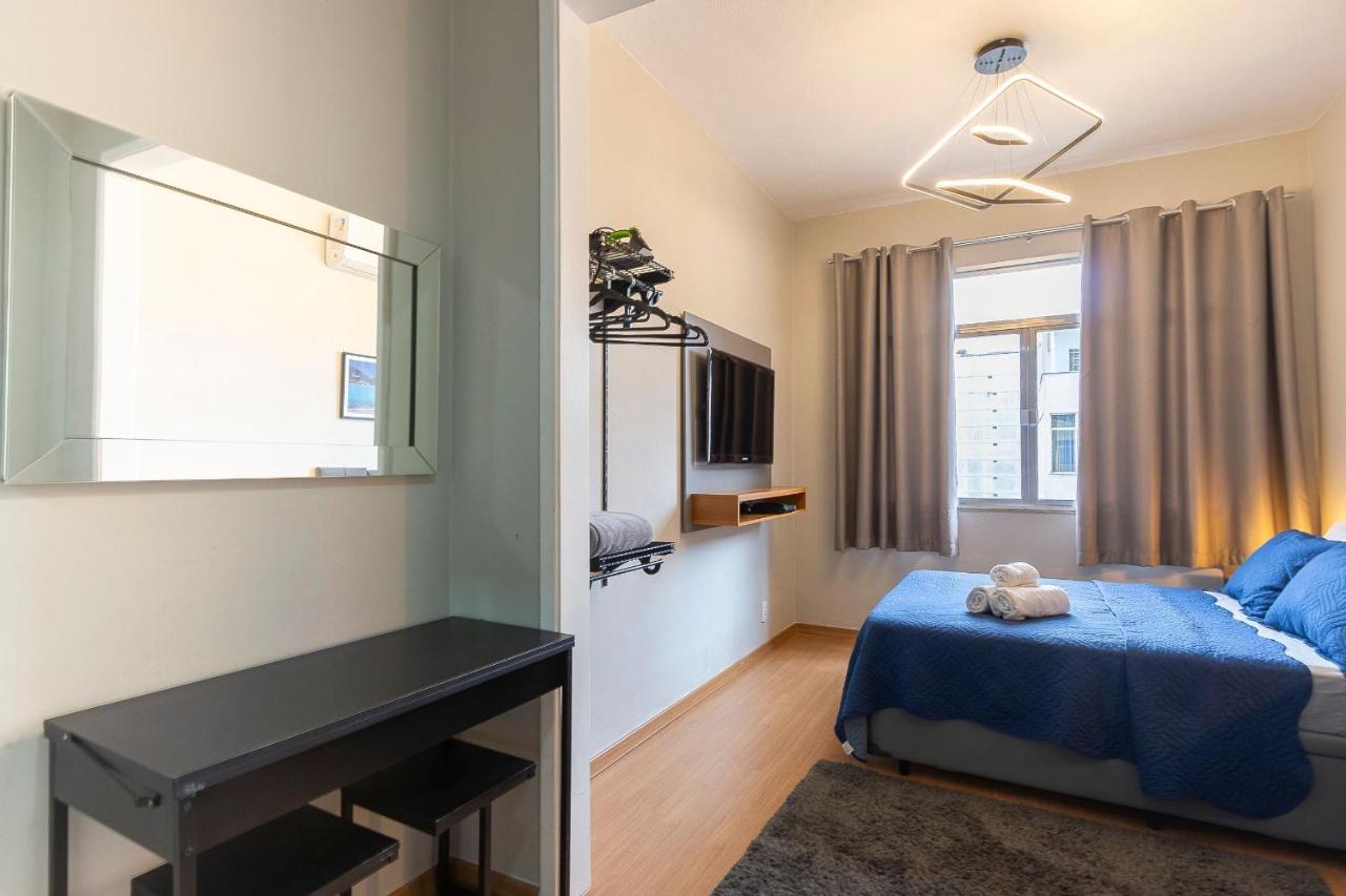 Charming Studio with Side View of the Beach - 4