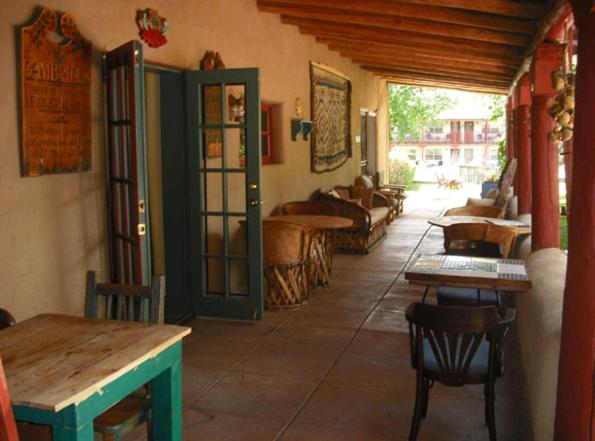 El Pueblo Lodge — photo 14