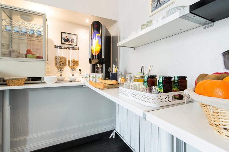Cit'Hotel Le Regina Bordeaux Gare Saint-Jean - 5