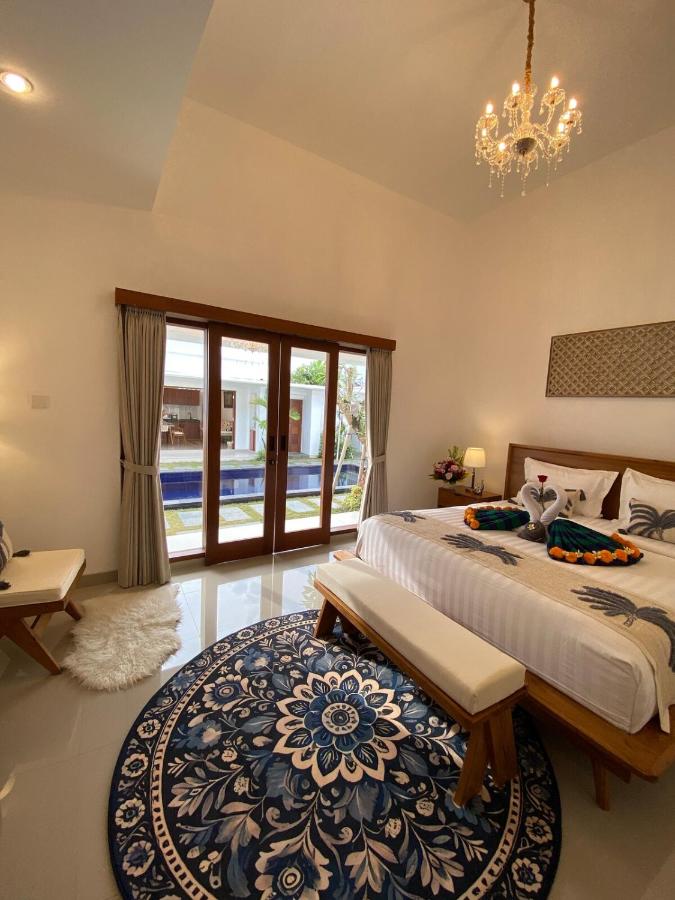 Arts Ebena Villa Two-Bedroom Private Pool Kuta - 2