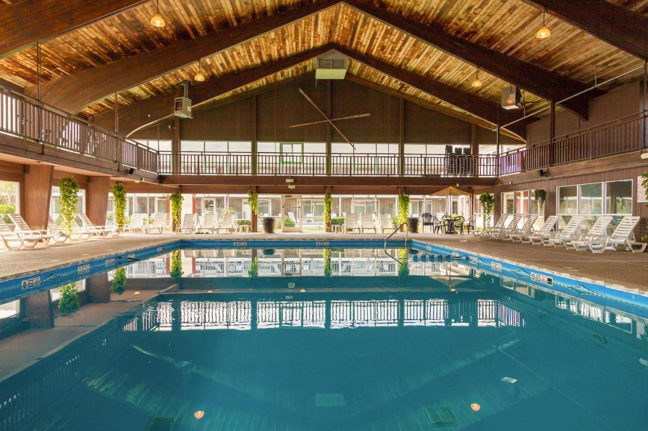 Red Jacket Beach Resort — photo 9