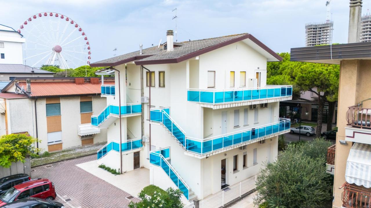 Appartamenti Casa De Lazzari - Piazza Brescia - Adria Holiday Jesolo - FAMILY APARTMENTS