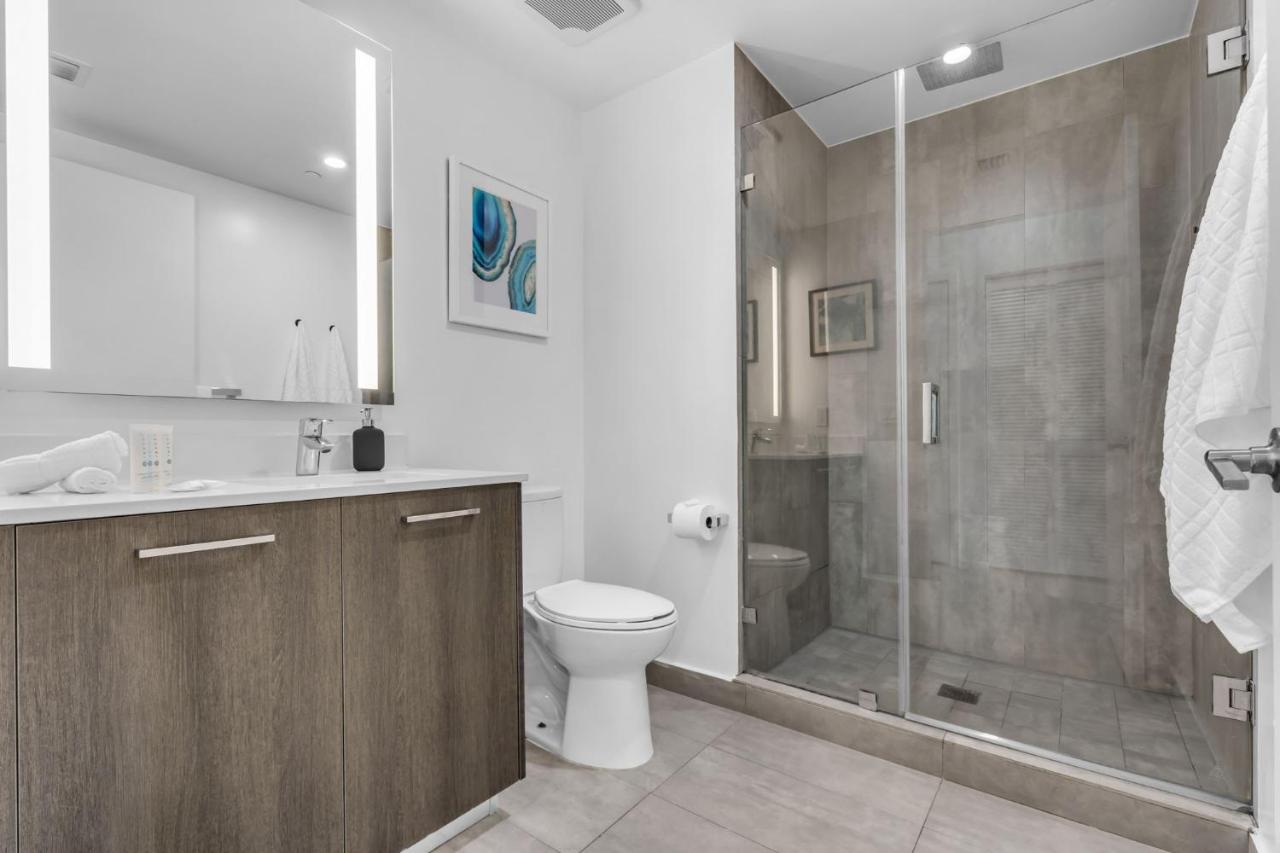 Downtown Luxe Studio Miami Skyline Retreat - 5