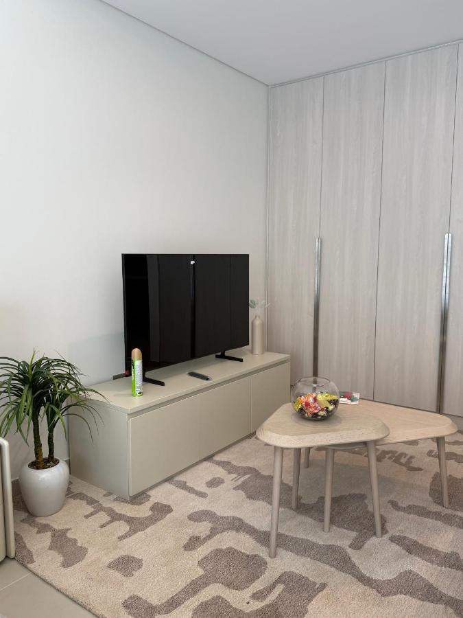 Yas island Golf collections - 5