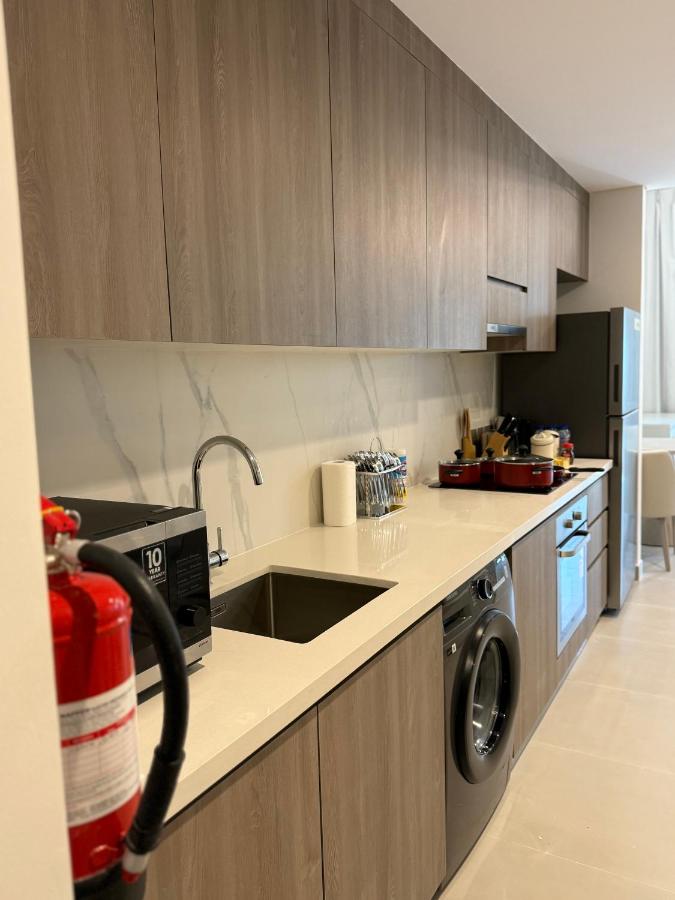 Yas island Golf collections - 2