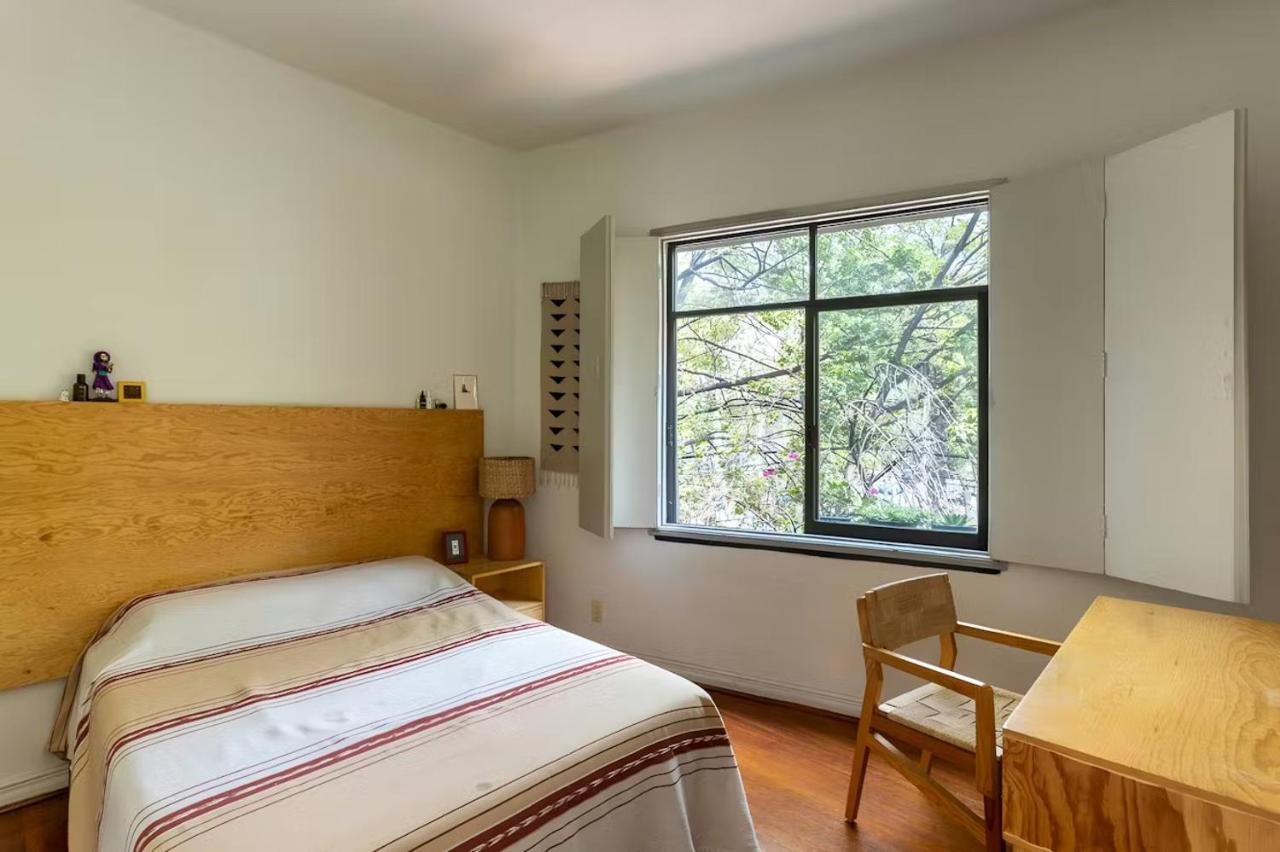 Beautiful, bright room, right on the park - 2