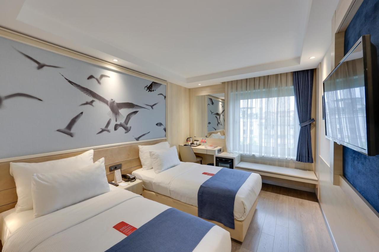 Ramada by Wyndham Istanbul Old City - 2