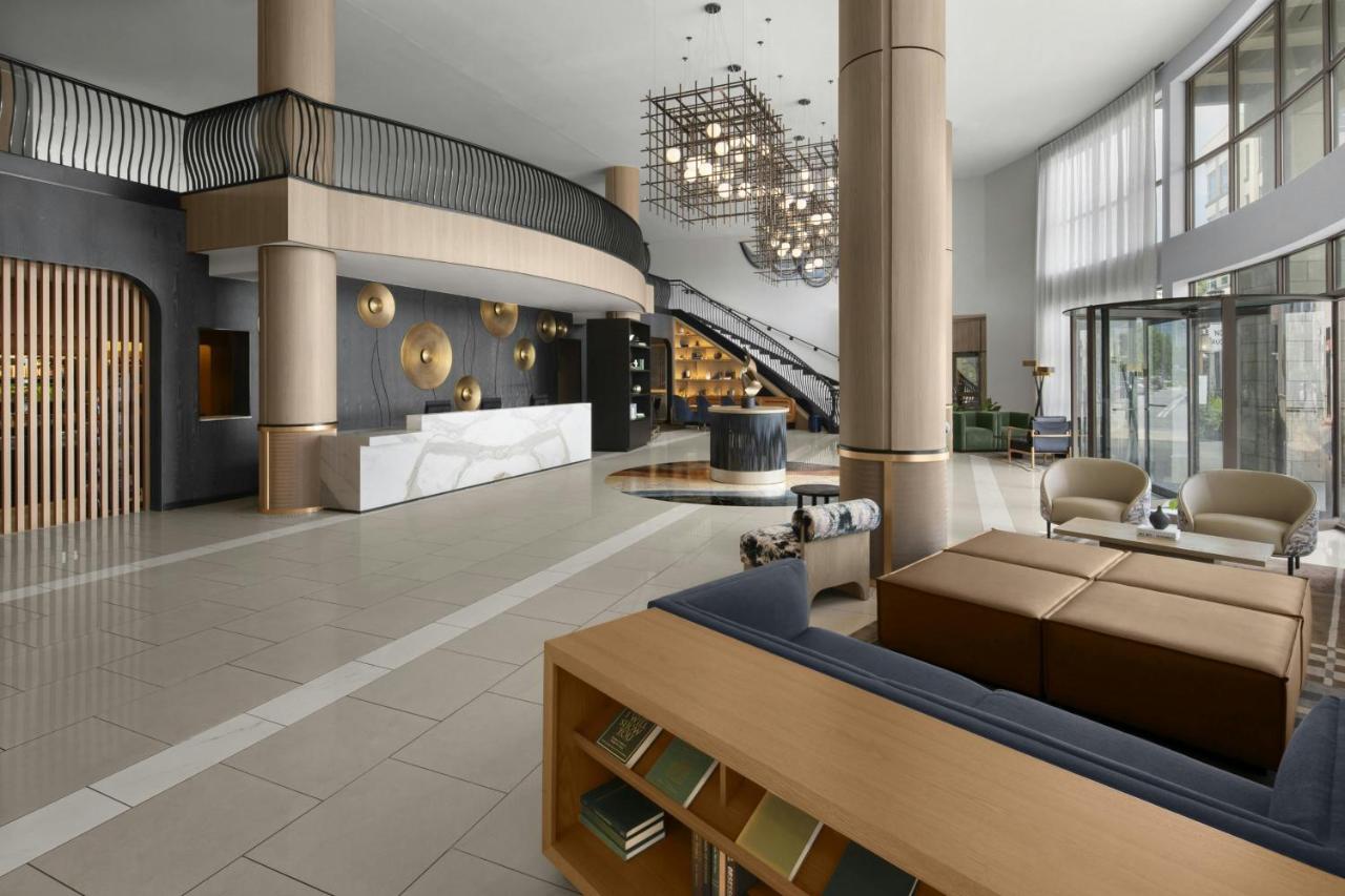 Renaissance Raleigh North Hills Hotel — photo 16